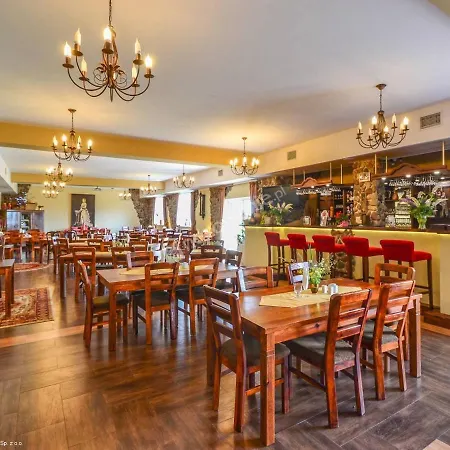 Apartment Rodzinny 4-osobowy Z Balkonem Z Panoramicznym Widokiem Komfortowa Mazurska Chata, Aquapark-5 Min Mikolajki (Mragowo)